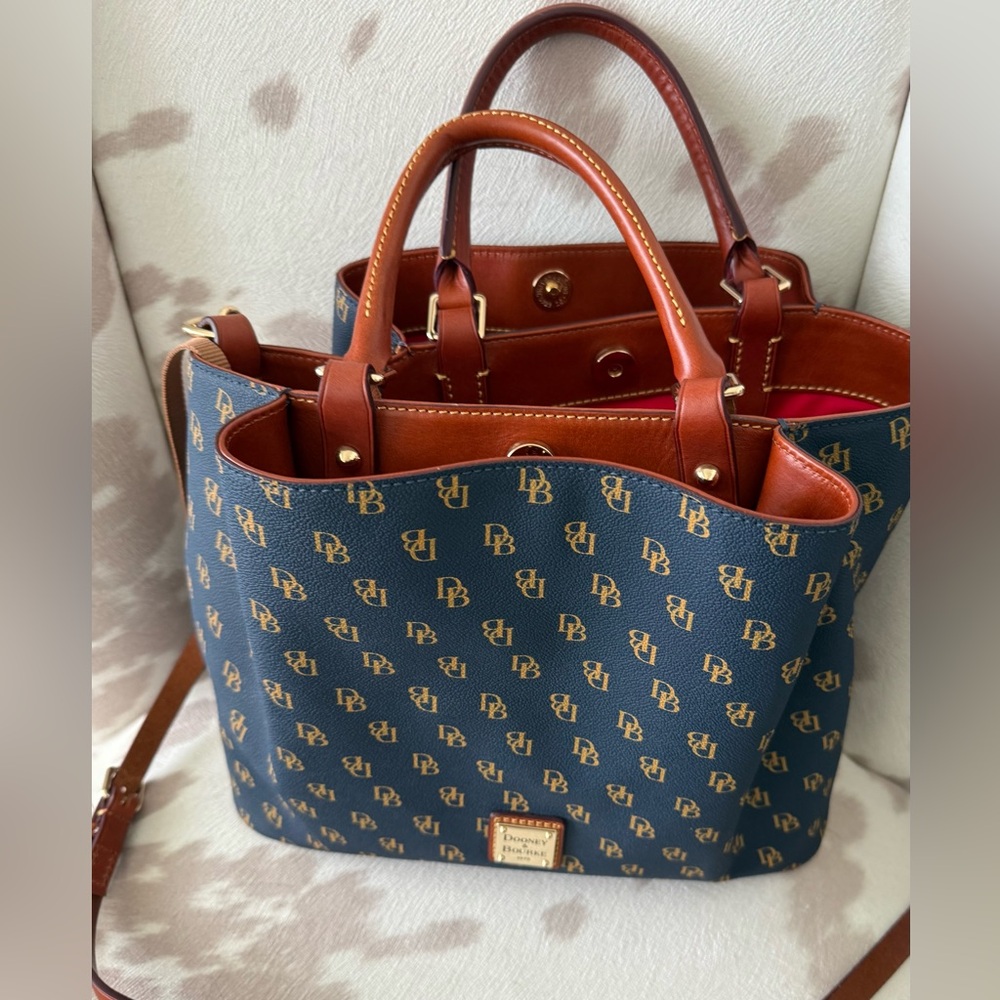 Dooney & Bourke Navy and Brown Gretta Large Barlow